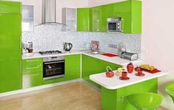 Dapur Minimalis dengan Warna Hijau dan Putih