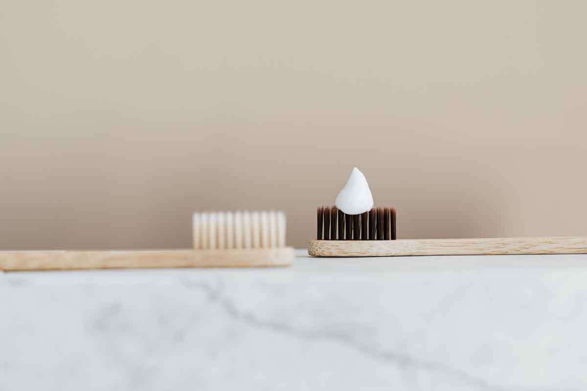 Gunakan pasta gigi tepat dan obat kumur penghilang karang gigi
